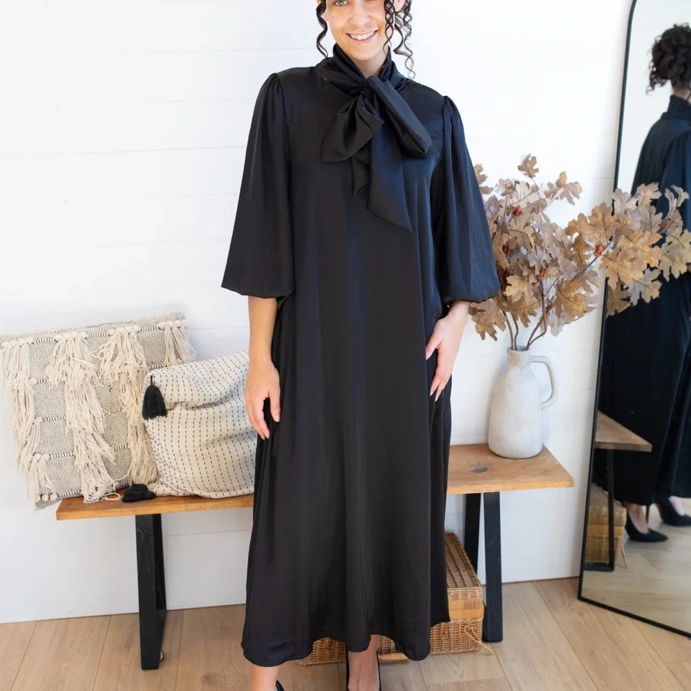 🖤Reserved listing!🖤 - Picture 2 of 4